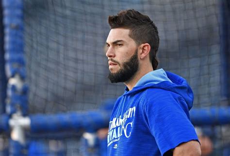 Kansas City Royals: Keeping Eric Hosmer Should Be the Priority