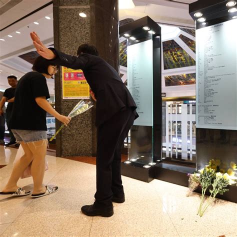 Hong Kong mall murders: city leader expresses sadness over fatal stabbings, stresses incident an ...