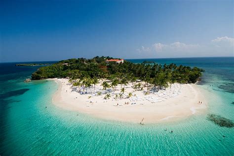 Dominican Republic - Holidays & Hotels in Dominican Republic