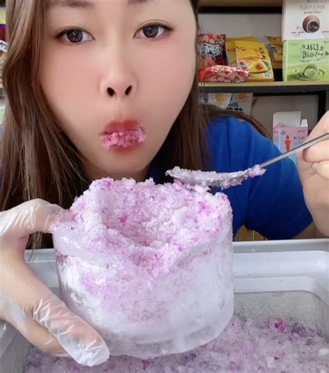 ice eating asmr