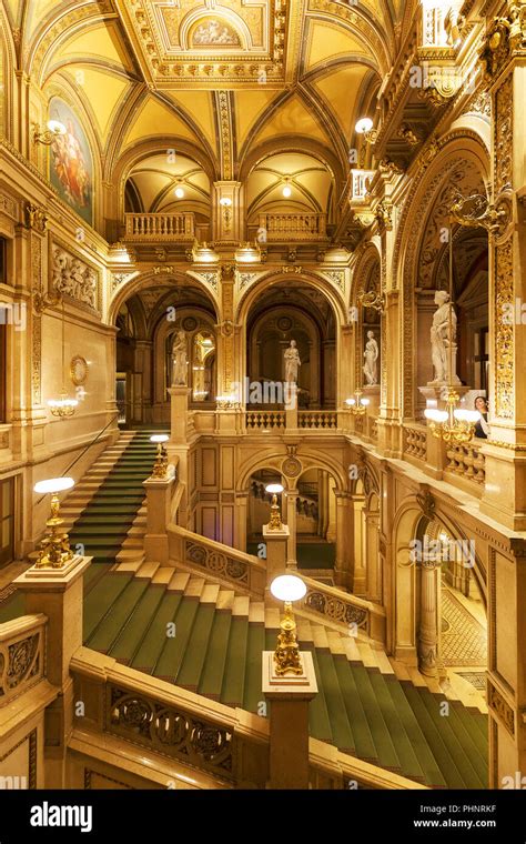 Vienna opera house interior hi-res stock photography and images - Alamy