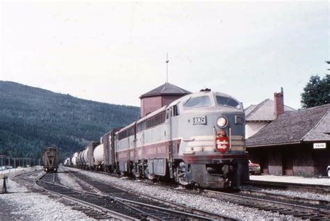 Canadian Pacific Railway (CP), "Spans The World" | Canadian pacific railway, Canadian pacific ...