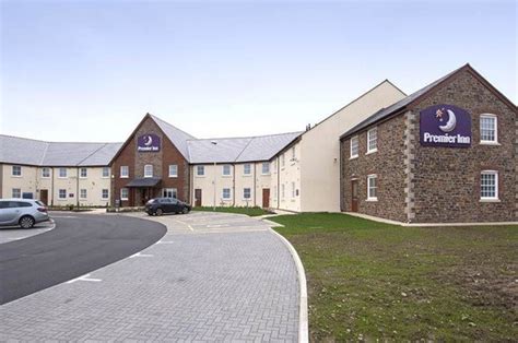 Premier Inn Camborne Hotel - Reviews, Photos & Price Comparison ...