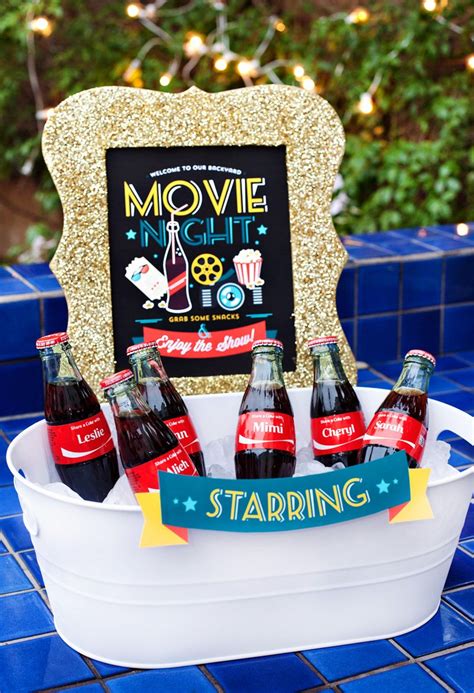 Simple & Creative Outdoor Movie Night Ideas // Hostess with the Mostess®
