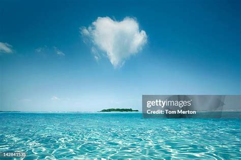 147,984 Blue Tropical Ocean Stock Photos, High-Res Pictures, and Images ...