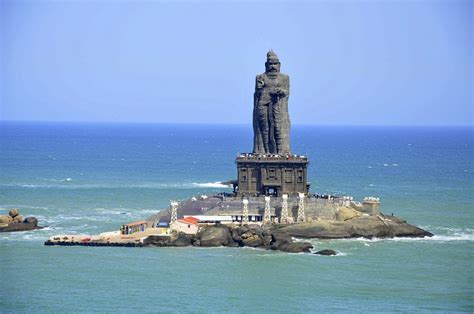 Thiruvalluvar Statue - Statue of Knowledge! | Madurai Tourism