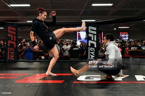 Cris Cyborg of Brazil holds an open workout session for fans and... News Photo - Getty Images