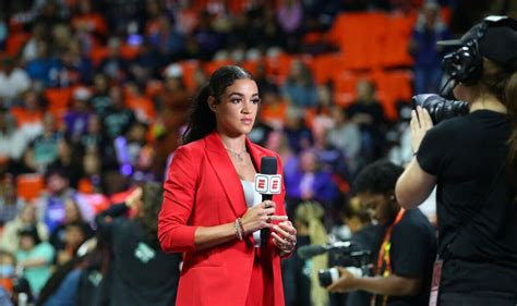 Broadcaster Andraya Carter to make history at ESPN with new role ...