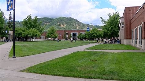 Armed guards start in Grants Pass schools | KTVL