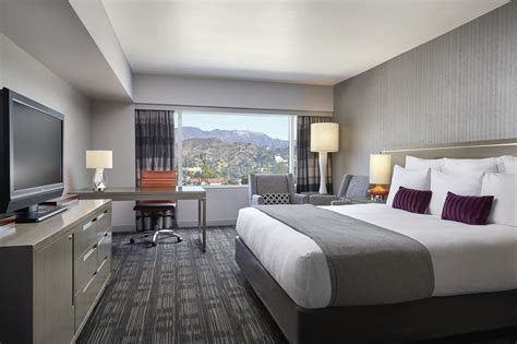 Loews Hollywood Hotel in Los Angeles (CA) - Room Deals, Photos & Reviews