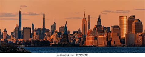 New York City Downtown Skyline Architecture Stock Photo 1975532771 | Shutterstock