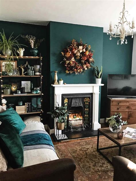 10+ Emerald Green Decor Ideas