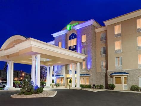 Holiday Inn Express & Suites Saskatoon Centre Hotel by IHG