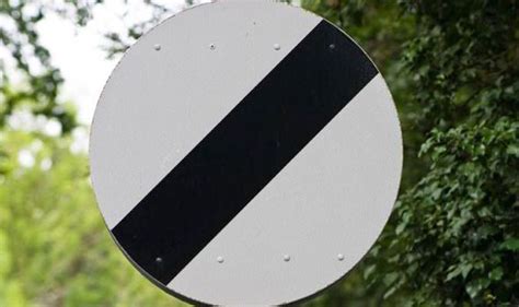 8 road signs you think you know | Cars | Life & Style | Express.co.uk