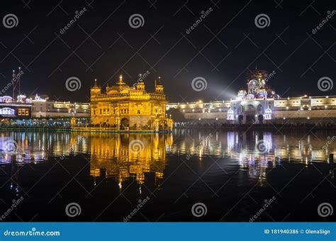 Golden Temple at Night in Amritsar, Punjab, India Stock Photo - Image ...