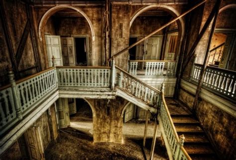 Top 5 Most Haunted Places in India | Trendingtop5