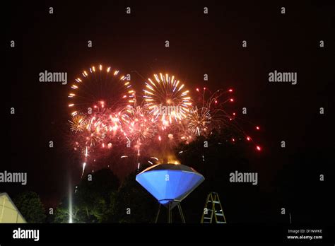 Bristol International Balloon Fiesta Night Glow Stock Photo - Alamy