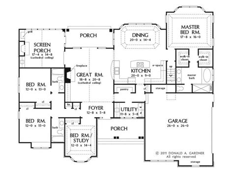 One Story 4 Bedroom House Floor Plans - Colorful Dining Room