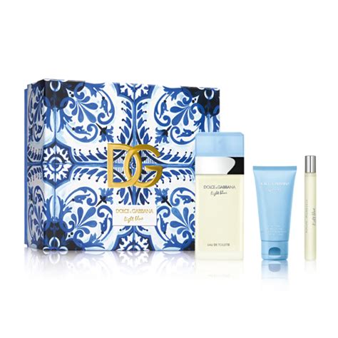 The 24 Best Perfume Gift Sets That Are Sure to Please | Who What Wear