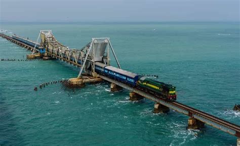 How to Reach Rameshwraam Temple - By Bus, Taxi Train, Flight