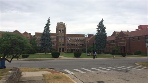 Police say Mishawaka High School student may have had stun gun | WSBT