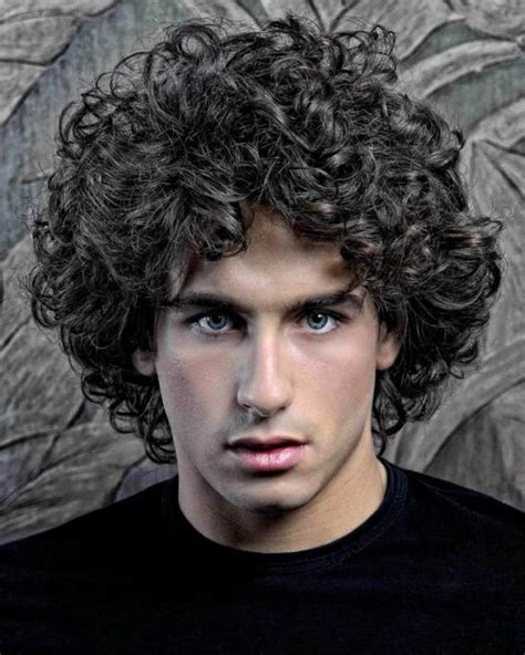 Perfect Curly Hairstyles Men Long For Hair Ideas - Stunning and Glamour Bridal Haircuts