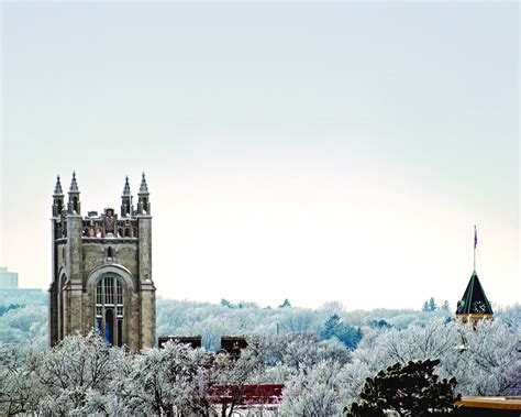 Visiting Campus This Winter | Admissions | Carleton College