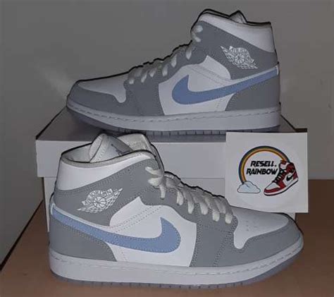 Jordan 1 Mid Wolf Grey Aluminum - Meetapp