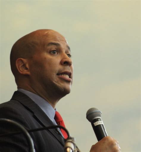 Cory Booker’s 2020 Campaign is Low on Funds - USA Herald