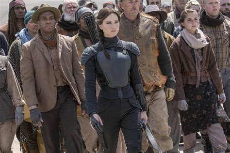 The Hunger Games: Mockingjay - Part 2: Final Trailer - Trailers & Videos - Rotten Tomatoes