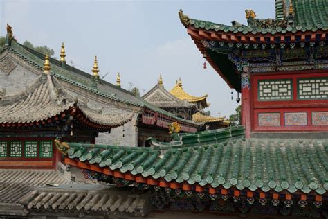 Tibetan architecture stock photo. Image of facade, historic - 45918032