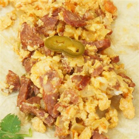 Mexican Chorizo con Huevos (Scrambled Eggs with Chorizo) - The Cookware ...