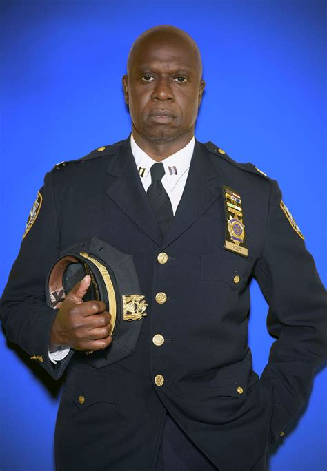 Andre Braugher Talks Brooklyn Nine-Nine Season 2, Kyra Sedgwick, and More