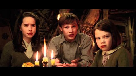 The Chronicles Of Narnia: The Lion, The Witch And The Wardrobe | Trailer HD - YouTube