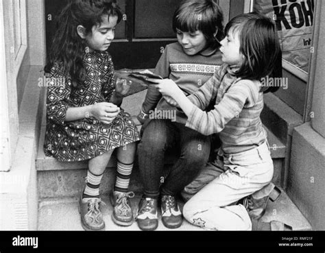 Children 1970s hi-res stock photography and images - Alamy