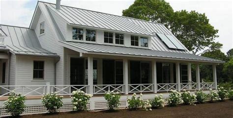 Light Grey Roof | Metal Roof: Metal Roof Gray | House exterior, Exterior house colors, Metal roof