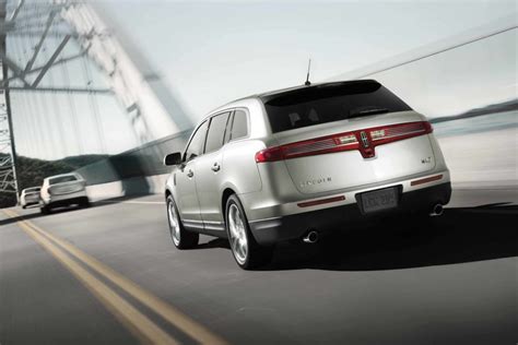 2019 Lincoln MKT Review