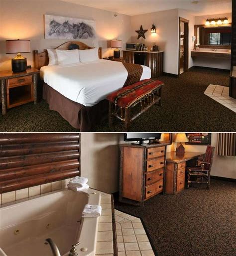 15 Des Moines Hotels with a Hot Tub in Room or Jacuzzi Suites