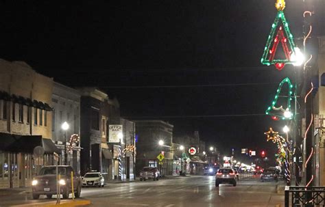 Jamestown Downtown Association purchases new holiday decorations, sign - Jamestown Sun | News ...