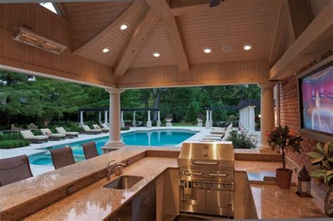 Pool And Outdoor Kitchen Designs - Hotel Design Trends