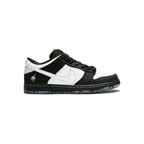 SneakSurf - Nike SB Dunk Low Pro OG QS Pigeon