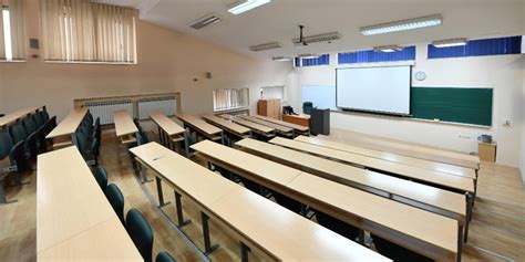 Classroom Furniture Suppliers: Top 5 Companies In India