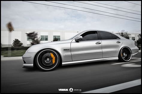 Mercedes-Benz E55 AMG W211 Silver on Black | BENZTUNING