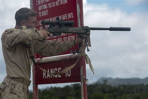 DVIDS - Images - Riflemen prepare for Scout Sniper Basic Course [Image 2 of 10]