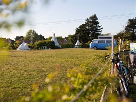 Deepdale Backpackers & Camping north Norfolk | Norfolk coast, Campsite ...