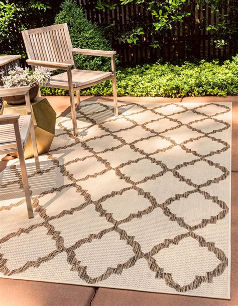 Beige 3' 3 x 5' Outdoor Lattice Rug | Rugs.com