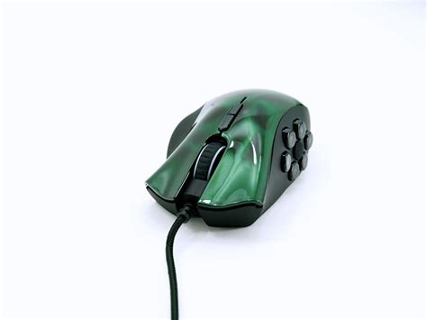 Razer Naga Hex Expert Gaming Mouse Review