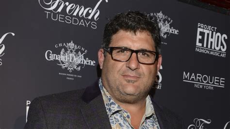 Super Bowl Winner and 'Man Caves' Star Tony Siragusa Dies at 55