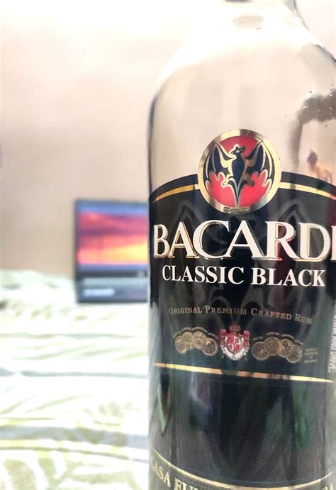 BACARDI CLASSIC BLACK ORIGINAL PREMIUM CRAFTED RUM (750 ml)