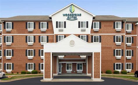 Extended Stay Hotel in Macon, GA | WoodSpring Suites Macon North I-75